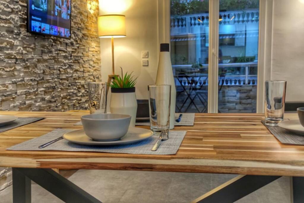 Cannes Holiday Suite A 2 Pas Du Festival Et Plages エクステリア 写真